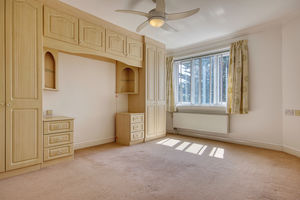 Bedroom- click for photo gallery